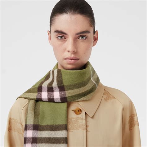 burberry scarf no label|burberry scarves official site.